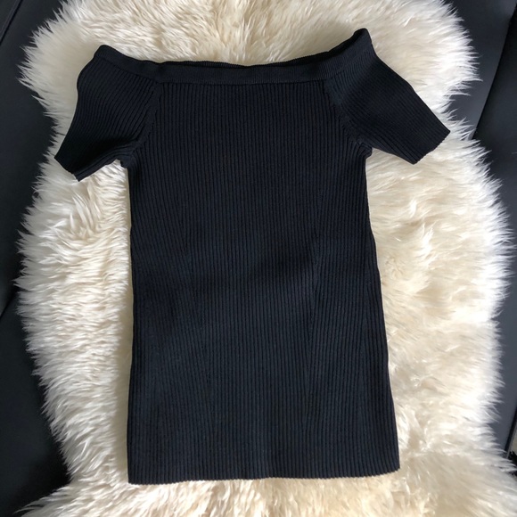 NWOT DKNY Ribbed Top - Picture 4 of 5